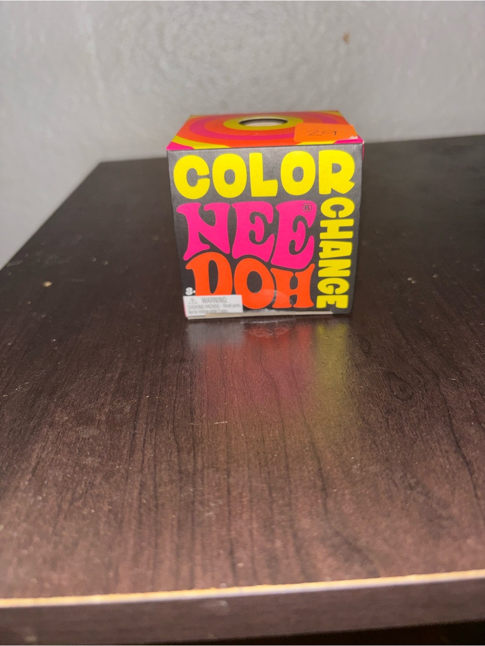 Color NeeDoh Change Cube - Bright Multi